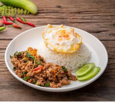 อาหาร หรือ เครื่องดื่ม