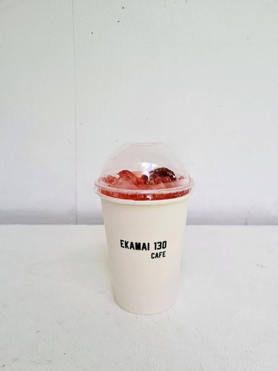 สตอเบอรี่โซดา