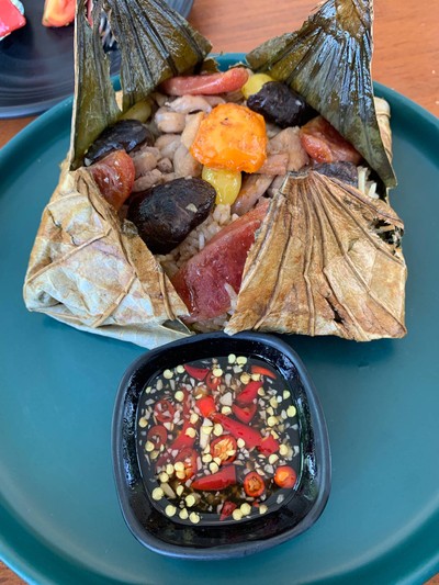 ข้าวห่อใบบัว