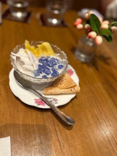 ทับทิมกรอบน้ำกะทิ