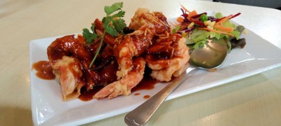 กุ้งทอดซอสมะขาม Prawns in Tamarind Sauce