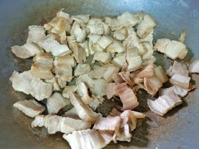 วิธีทำ สามชั้นคั่วพริกเกลือ วิธีทำ สามชั้นคั่วพริกเกลือ