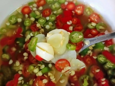 วิธีทำ ข้าวไข่ขยี้สามชั้นทอด วิธีทำ ข้าวไข่ขยี้สามชั้นทอด