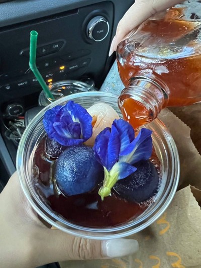 อาหาร หรือ เครื่องดื่ม