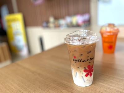 ☕️ Iced Cafe’ Latte. (Price 65 Baht.)