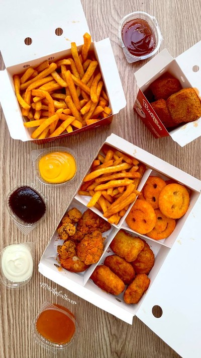 อาหาร หรือ เครื่องดื่ม