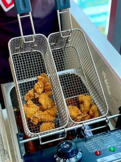 อาหาร หรือ เครื่องดื่ม