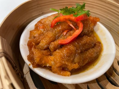 ขาไก่นึ่งเต้าซี่