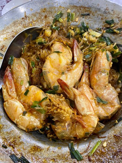 กุ้งอบวุ้นเส้น