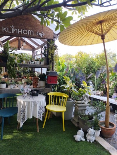 บรรยากาศ กลิ่นหอม คาเฟ่