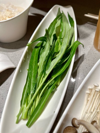 ผักบุ้ง