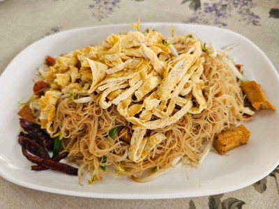 ผัดหมี่ถึงเจริญ