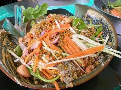 ยำไข่แมงดาทะเล