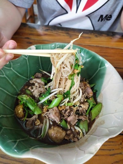 เมนูของร้าน ก๋วยเตี๋ยวเรืออยุธยา รจเด็จ 1