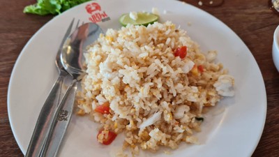 ข้าวผัดปู