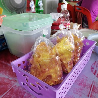 เกี๊ยวกรอบ