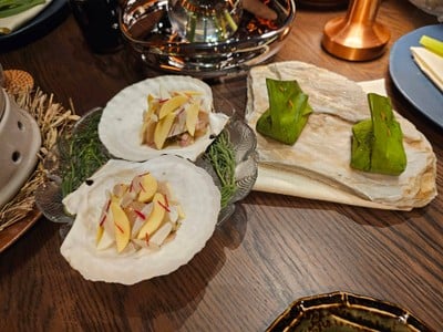 Ratchaburi's Duck
Hokkaido's Scallop & Suphan Buri's Clam