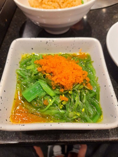 ยำสาหร่ายไข่กุ้ง