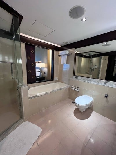 ห้องน้ำ