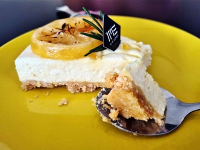 Lemon Cheese Pie