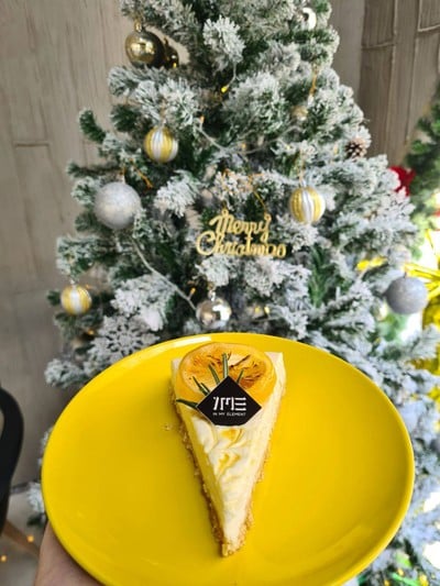 Lemon Cheese Pie