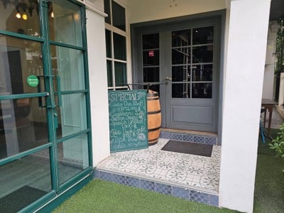 หน้าร้าน