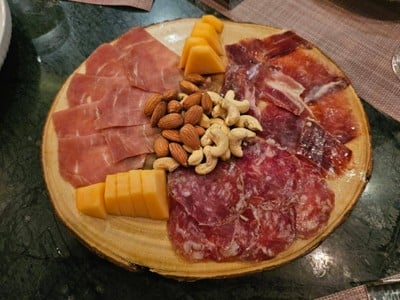 Mixed Cheese & Ham 1,800
