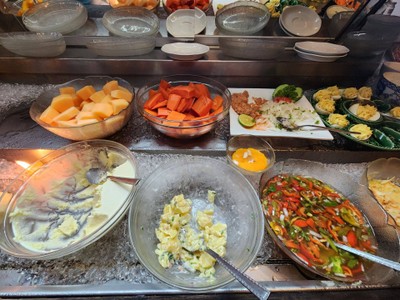 อาหาร หรือ เครื่องดื่ม