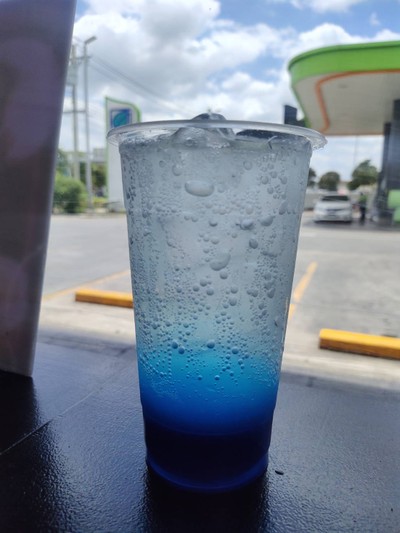 อาหาร หรือ เครื่องดื่ม