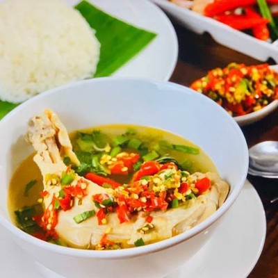 อาหาร หรือ เครื่องดื่ม