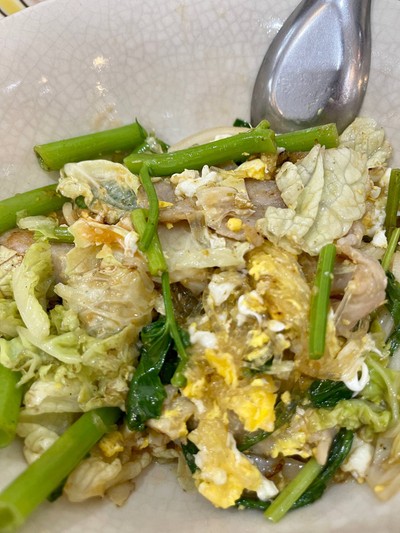 สุกี้แห้งหมู