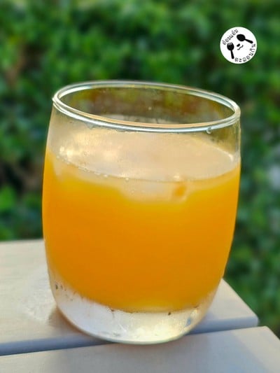 น้ำส้มเขียวหวานขนาด 1000ml (ฝาสีเขียว มีเนื้อส้มเช้ง)