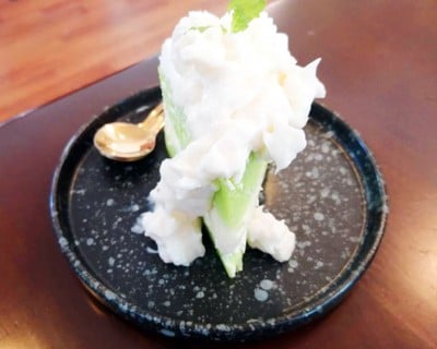 เค้กมะพร้าวอ่อนใบเตย