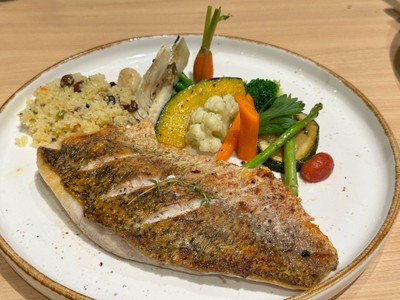 Pan seared Seabass filet with lemon butter sauce