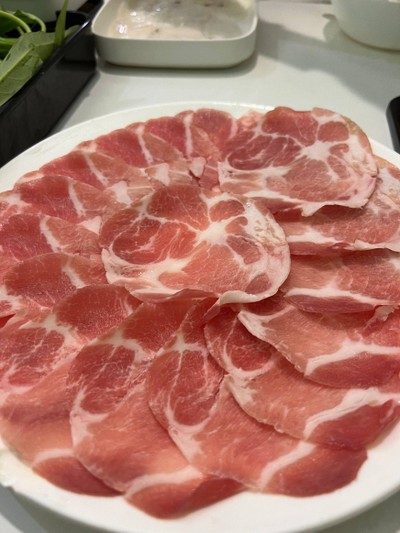 สันคอหมู