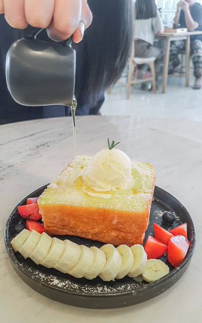 อาหาร หรือ เครื่องดื่ม