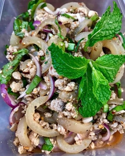 อาหาร หรือ เครื่องดื่ม