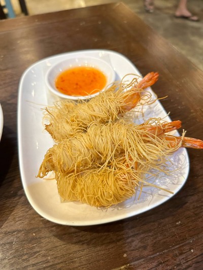 กุ้งโสร่ง
