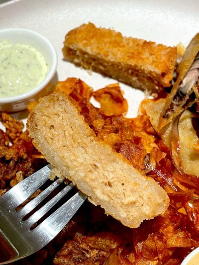 อาหาร หรือ เครื่องดื่ม