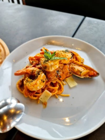 Caishen Cafe Kasetnawamin Road