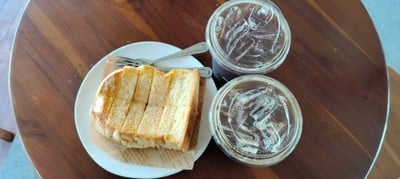 pleased to meet you cafe