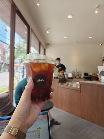 Huan coffee & roastery สุขุมวิท 101/1