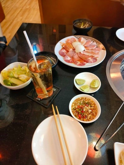 อาหาร หรือ เครื่องดื่ม