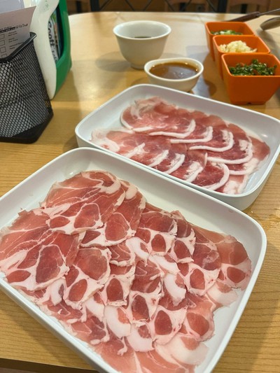 เนื้อหมู