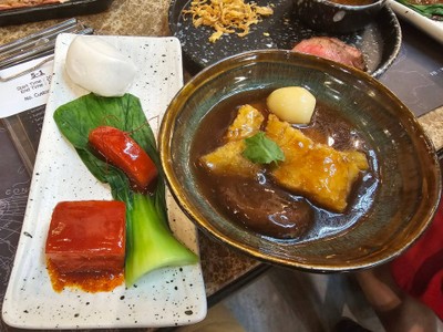 อาหาร หรือ เครื่องดื่ม