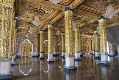 ปราสาททองคำ (กาญจนาภิเษก)