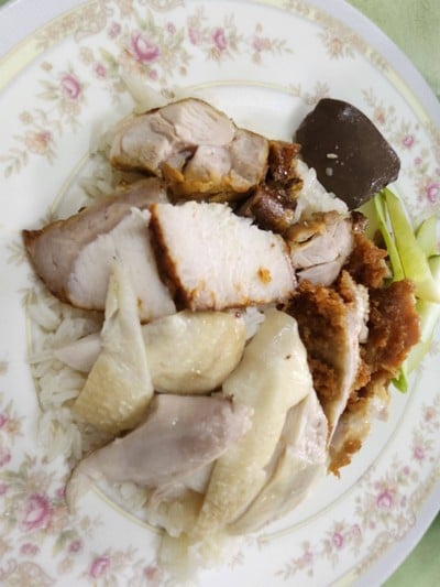 ข้าวมันไก่ตอน ไก่ทอด ไก่อบ หมูอบ