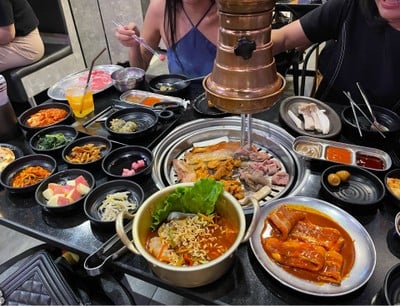 Hongdae BBQ Buffet Siam Square One