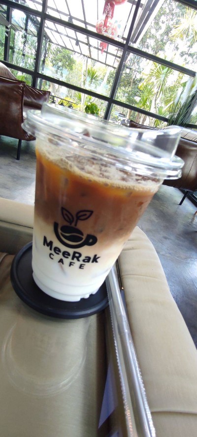 วานิลา ลาเต้เย็น