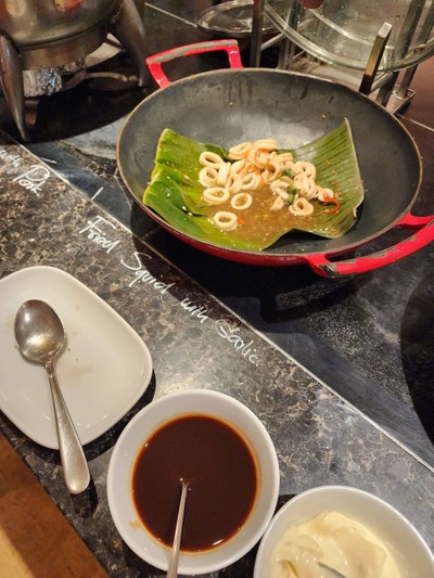 อาหาร หรือ เครื่องดื่ม